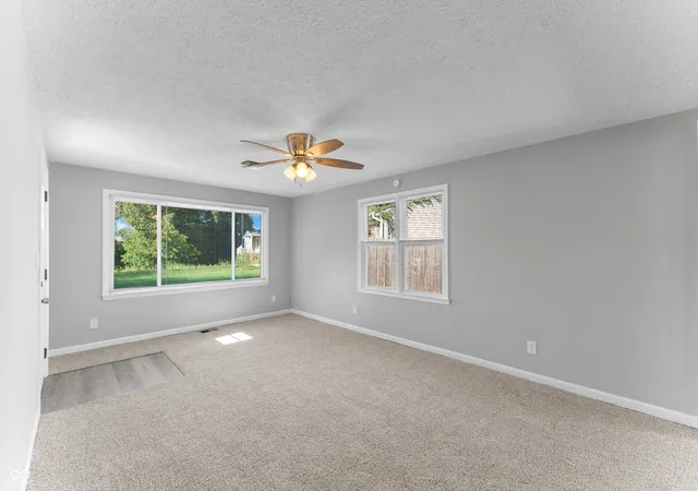 4th image of 904 Twin Circle Dr, Seymour, IN 47274 | MLS# 22118117