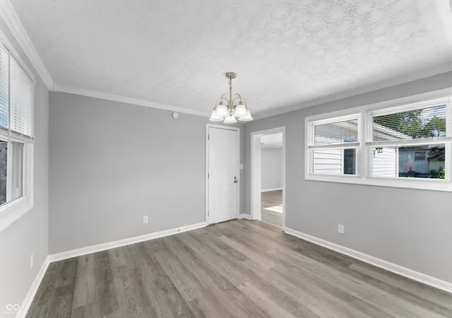 5th image of 904 Twin Circle Dr, Seymour, IN 47274 | MLS# 22118117