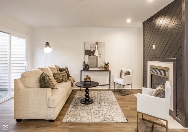 Condo for sale at 9617 Highgate Cir N, Indianapolis, IN 46250 | MLS# 22118119 | Listing updated on 2026-08-26