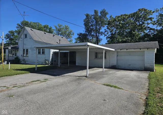 2nd image of 112 S Chestnut St, Alexandria, IN 46001 | MLS# 22118120