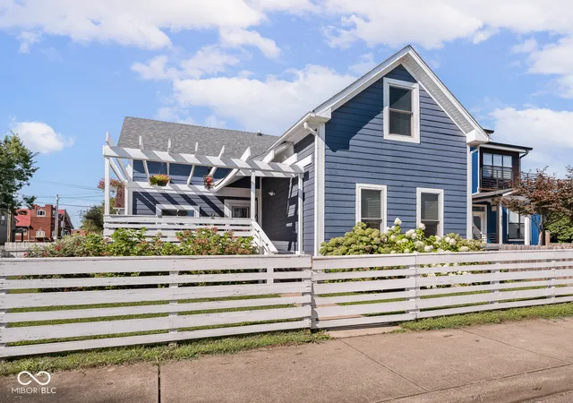 49th image of 973 Elm St, Indianapolis, IN 46203 | MLS# 22118131