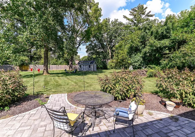 Photo 4 of Sale Pending at 1000 E 81st Street, Indianapolis, IN 46240 | MLS# 22118141 | Listing updated on 2026-10-27