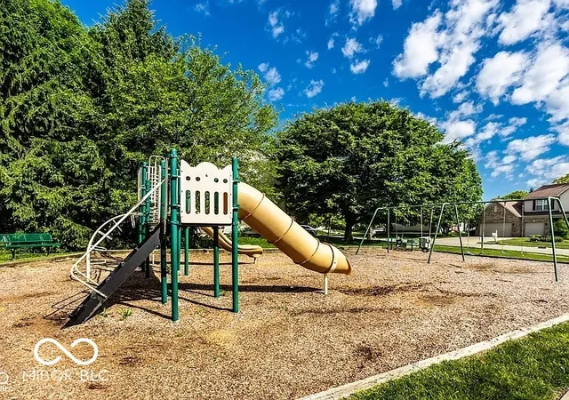 52nd image of 1852 Valleywood Dr, Avon, IN 46123 | MLS# 22118144