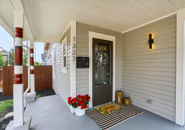 3rd image of 1337 Marlowe Ave, Indianapolis, IN 46202 | MLS# 22118150