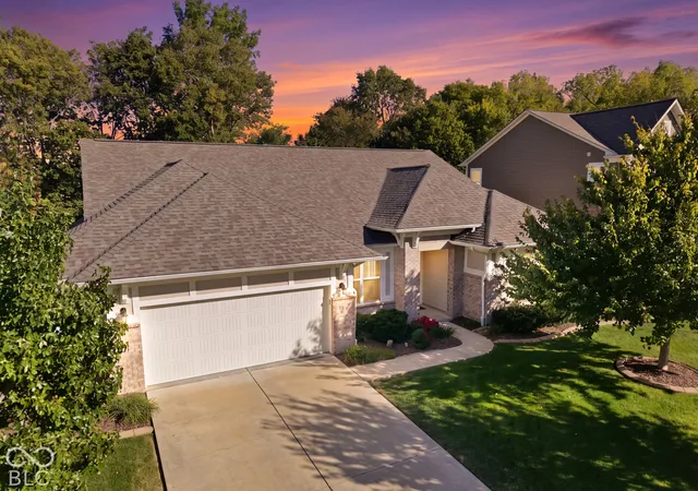 Photo 1 of Single family home for sale at 15774 Hargray Dr, Noblesville, IN 46062 | MLS# 22118166 | Listing updated on 2026-10-10
