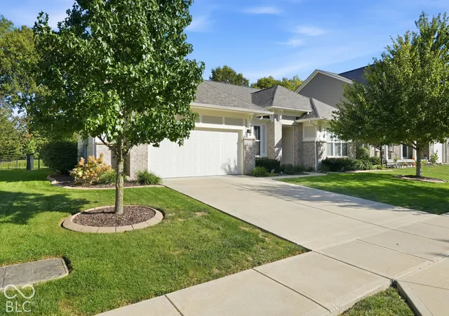 Photo 2 of Single family home for sale at 15774 Hargray Dr, Noblesville, IN 46062 | MLS# 22118166 | Listing updated on 2026-10-10