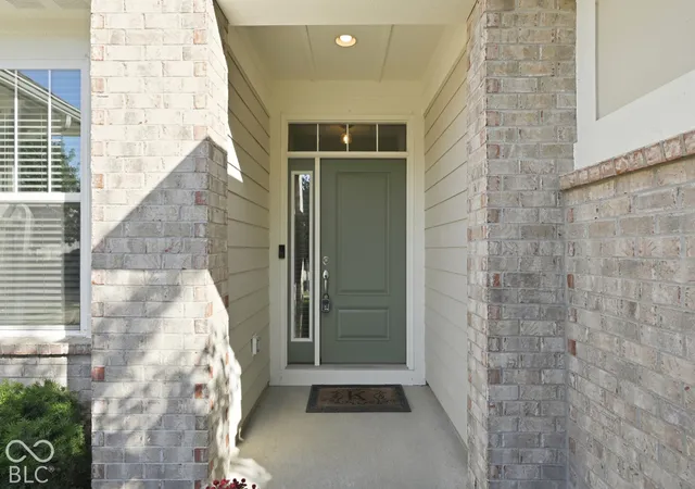 Photo 3 of Single family home for sale at 15774 Hargray Dr, Noblesville, IN 46062 | MLS# 22118166 | Listing updated on 2026-10-10