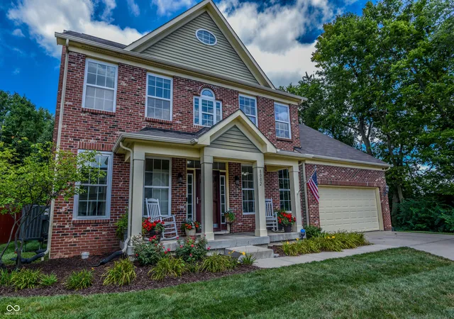 3rd image of 8002 Wood Blaize Dr, Brownsburg, IN 46112 | MLS# 22118174