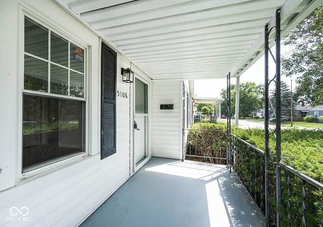 Photo 3 of Sale Pending at 5108 Ford St, Speedway, IN 46224 | MLS# 22118181 | Listing updated on 2026-08-26