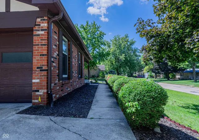 43rd image of 8339 S East St, Indianapolis, IN 46227 | MLS# 22118191