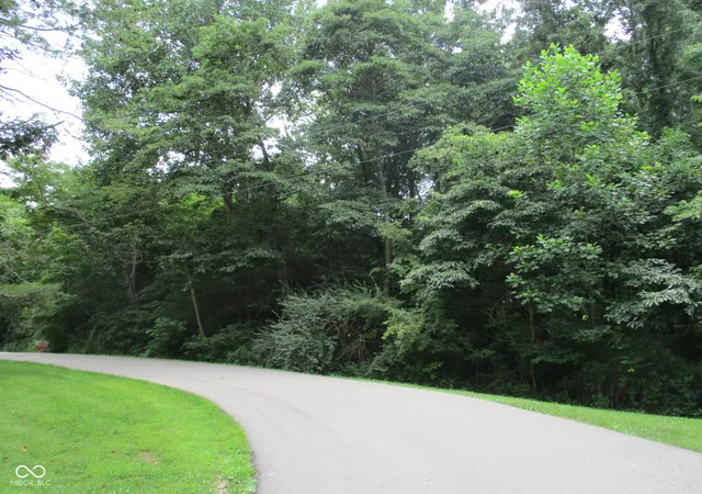 1st image of 00 Holiday South Dr, Crawfordsville, IN 47933 | MLS# 22118205