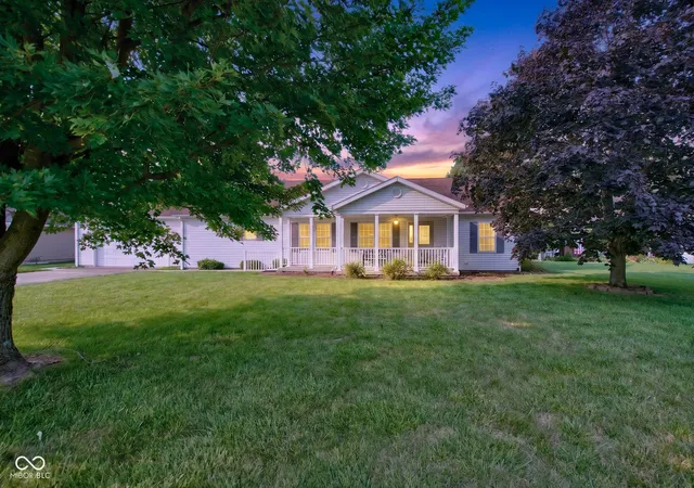 32nd image of 1427 Innsdale Dr, New Castle, IN 47362 | MLS# 22118209