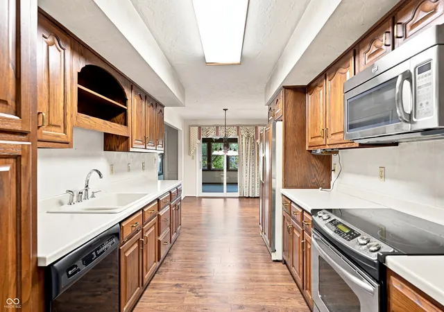 Photo 3 of Single family home for sale at 4396 Redman Dr, Greenwood, IN 46142 | MLS# 22118223 | Listing updated on 2026-10-08