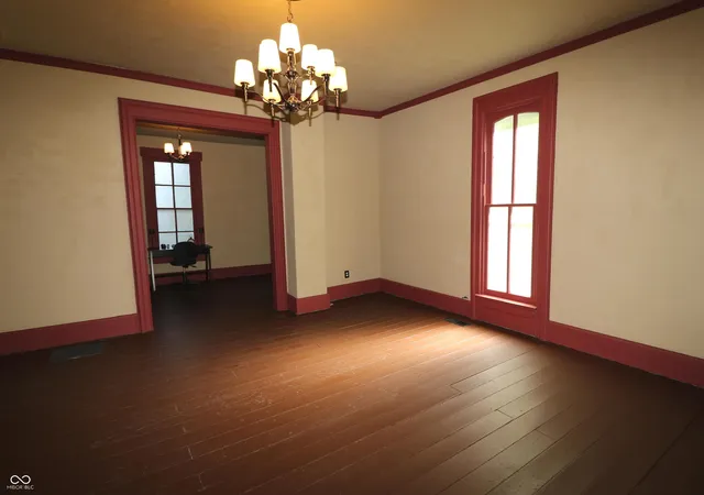 4th image of 302 E Washington St, Waynetown, IN 47990 | MLS# 22118224
