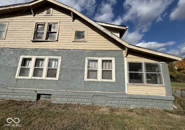 4th image of 2420 Bond St, Indianapolis, IN 46208 | MLS# 22118237