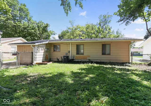 14th image of 410 W Janet Dr, Brownsburg, IN 46112 | MLS# 22118241