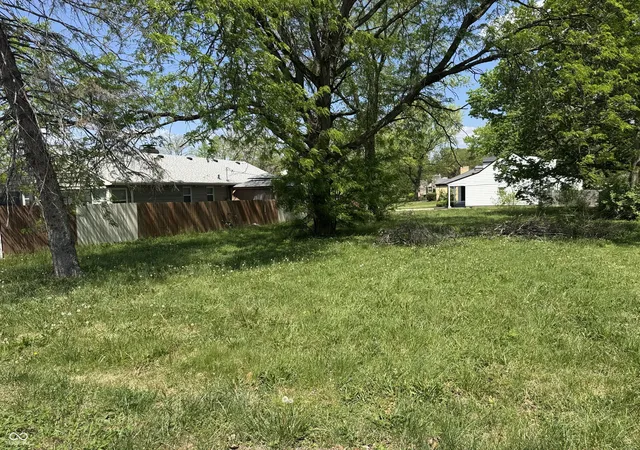 3rd image of 3922 E 38Th St, Indianapolis, IN 46218 | MLS# 22118244