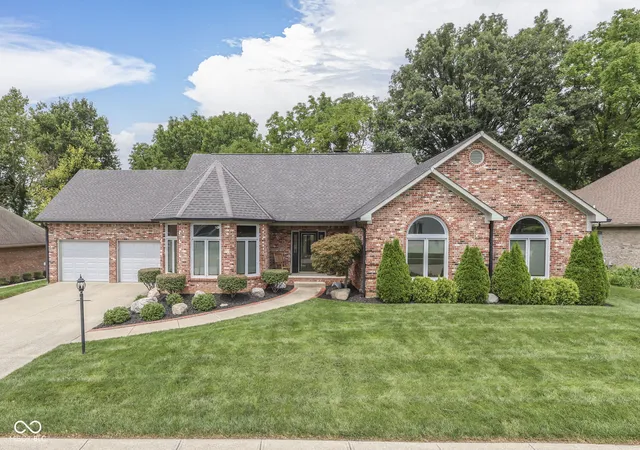 1st image of 8888 Classic View Dr, Indianapolis, IN 46217 | MLS# 22118245
