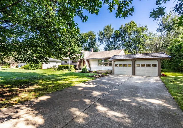 3rd image of 3640 E 77Th St, Indianapolis, IN 46240 | MLS# 22118259