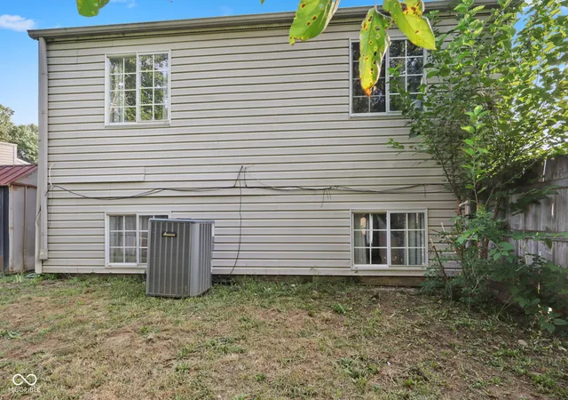 35th image of 1819 Keystone Lakes Dr, Indianapolis, IN 46237 | MLS# 22118266