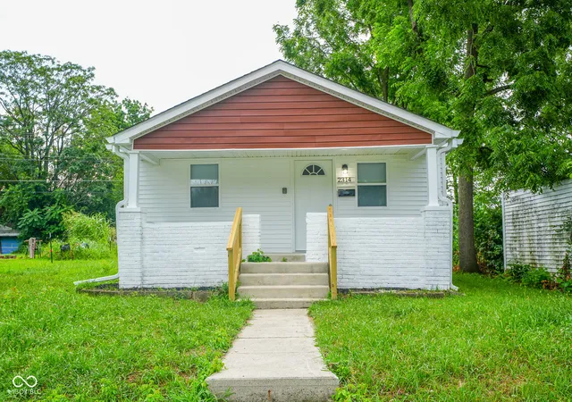 1st image of 2314 Forkner St, Anderson, IN 46016 | MLS# 22118280