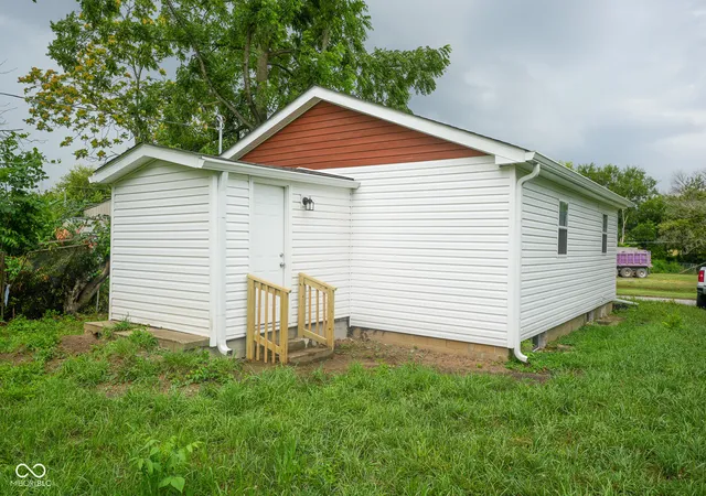 2nd image of 2314 Forkner St, Anderson, IN 46016 | MLS# 22118280