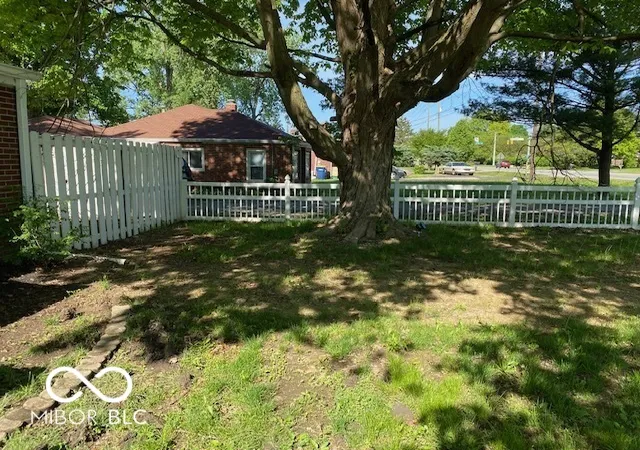 Photo 3 of Single family home for sale at 7221 E 10th Street, Indianapolis, IN 46219 | MLS# 22118282 | Listing updated on 2026-08-07