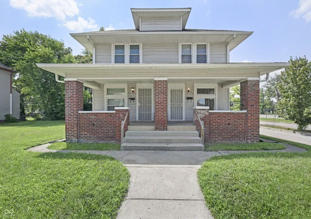 1st image of 270 Parkview Ave, Indianapolis, IN 46201 | MLS# 22118291