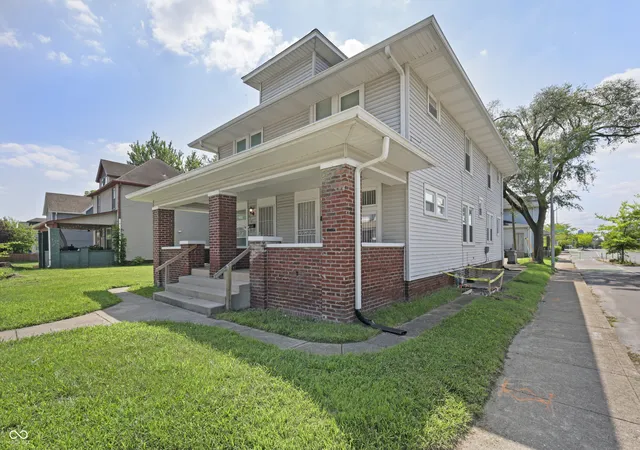 3rd image of 270 Parkview Ave, Indianapolis, IN 46201 | MLS# 22118291