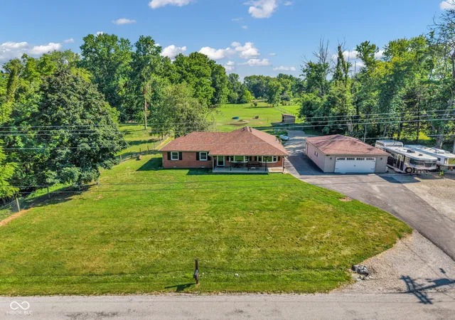 2nd image of 5935 W County Road 200 S, Danville, IN 46122 | MLS# 22118307