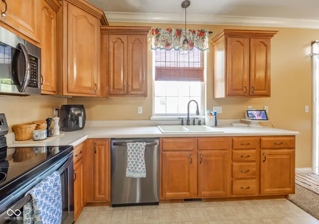 4th image of 2700 W Ashbrook Ln, Muncie, IN 47304 | MLS# 22118310