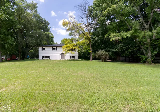 1st image of 5390 N County Road 600 E, Brownsburg, IN 46112 | MLS# 22118313