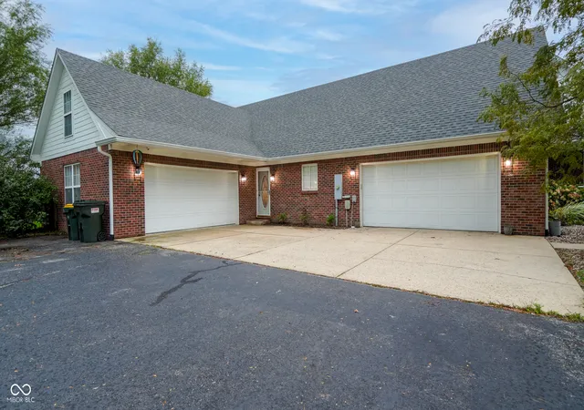 4th image of 1695 W 400 S, Greenfield, IN 46140 | MLS# 22118331
