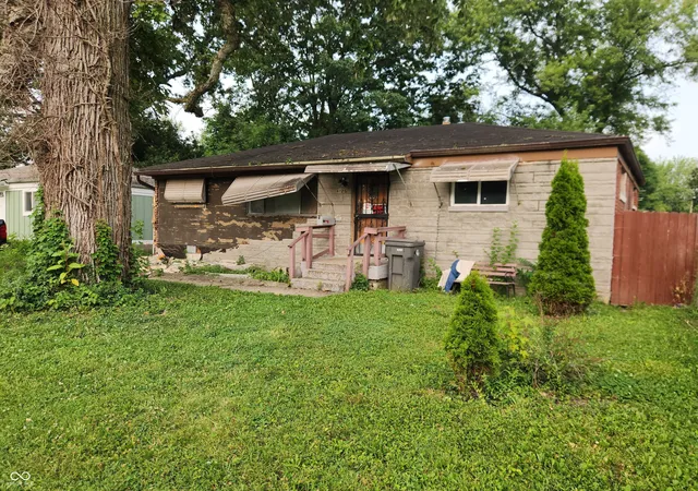 Photo 1 of Single family home for sale at 4126 N Arlington Ave, Indianapolis, IN 46226 | MLS# 22118334 | Listing updated on 2026-08-21