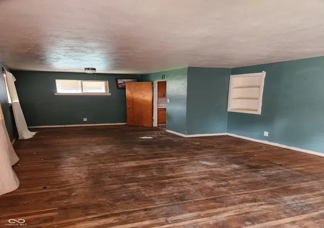 Photo 2 of Single family home for sale at 4126 N Arlington Ave, Indianapolis, IN 46226 | MLS# 22118334 | Listing updated on 2026-08-21