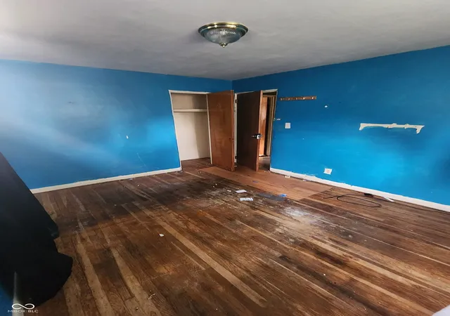 Photo 3 of Single family home for sale at 4126 N Arlington Ave, Indianapolis, IN 46226 | MLS# 22118334 | Listing updated on 2026-08-21