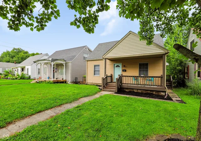 Photo 2 of Sale Pending at 310 N 18th Avenue, Beech Grove, IN 46107 | MLS# 22118338 | Listing updated on 2026-08-26