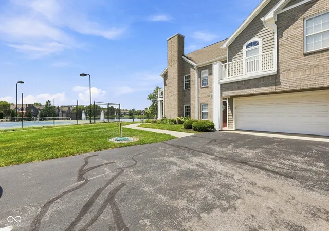 Photo 4 of Condo for sale at 1593 Sierra Springs, Carmel, IN 46280 | MLS# 22118342 | Listing updated on 2026-09-24