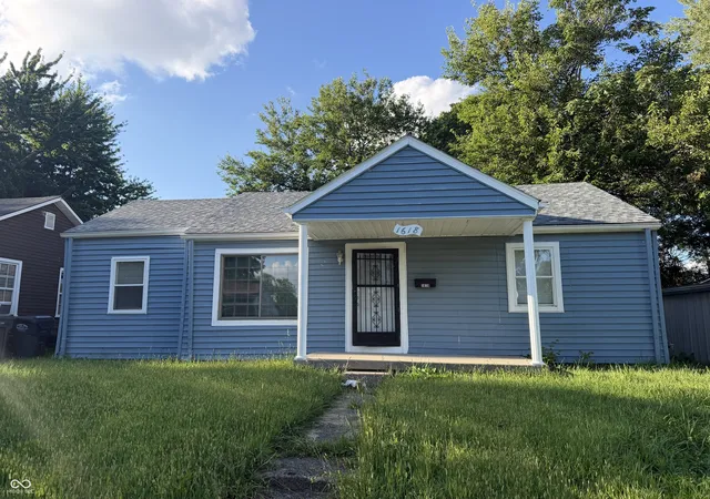 1st image of 1618 W 17th St, Anderson, IN 46016 | MLS# 22118361