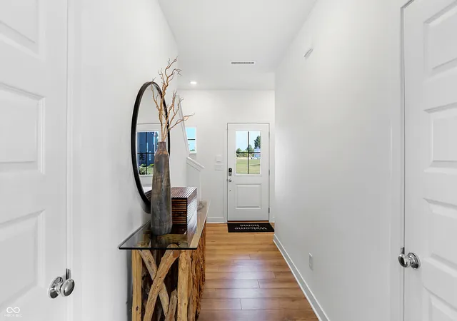 Photo 3 of Single family home for sale at 356 Eisenhower St, Fortville, IN 46040 | MLS# 22118362 | Listing updated on 2026-09-01