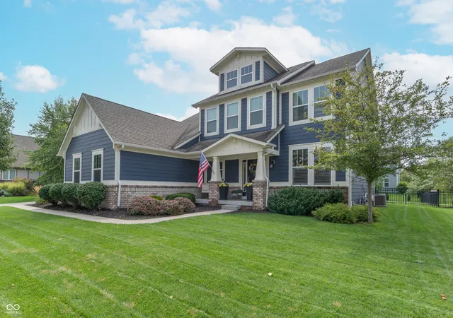 2nd image of 15583 Slip Anchor Ln, Fishers, IN 46040 | MLS# 22118367