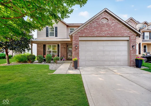 1st image of 4717 Nyla Ct, Westfield, IN 46062 | MLS# 22118374
