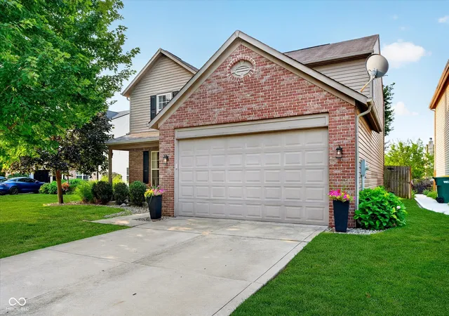 2nd image of 4717 Nyla Ct, Westfield, IN 46062 | MLS# 22118374