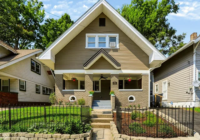 1st image of 764 E 42nd St, Indianapolis, IN 46205 | MLS# 22118394