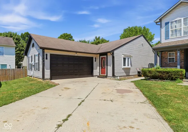 3rd image of 1244 Country Creek Cir, Indianapolis, IN 46234 | MLS# 22118401