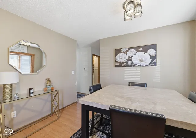 5th image of 1244 Country Creek Cir, Indianapolis, IN 46234 | MLS# 22118401