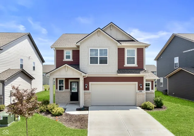 Photo 1 of Single family home for sale at 717 Oxford Ln, Danville, IN 46122 | MLS# 22118415 | Listing updated on 2026-09-06