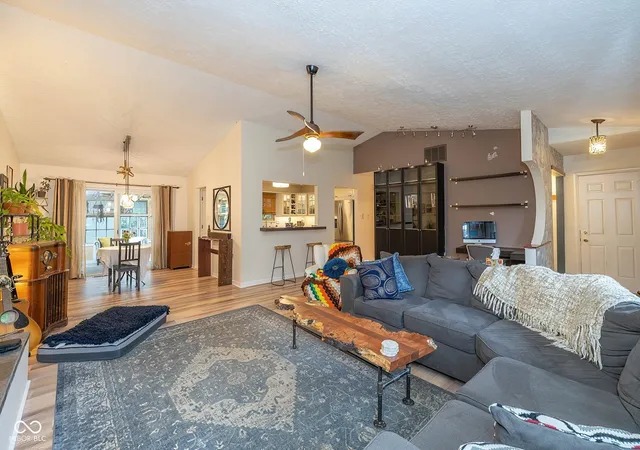 5th image of 7515 Madden Dr, Fishers, IN 46038 | MLS# 22118423
