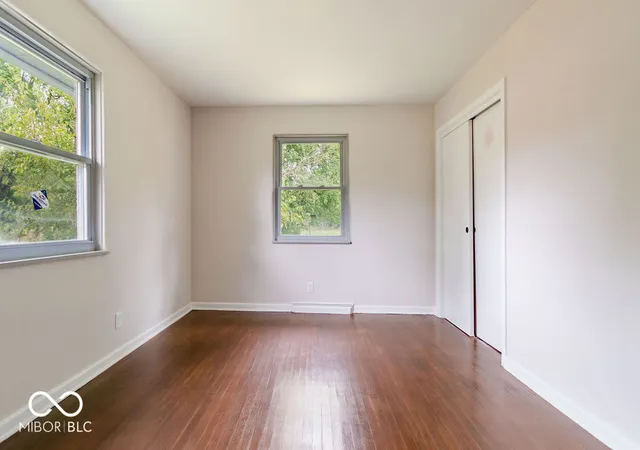 Photo 3 of Single family home for sale at 4425 Chatham Pl, Indianapolis, IN 46226 | MLS# 22118425 | Listing updated on 2026-09-22