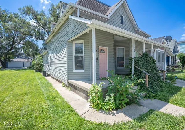 Photo 3 of House for sale at 1519 English, Indianapolis, IN 46201 | MLS# 22118426 | Listing updated on 2026-10-02